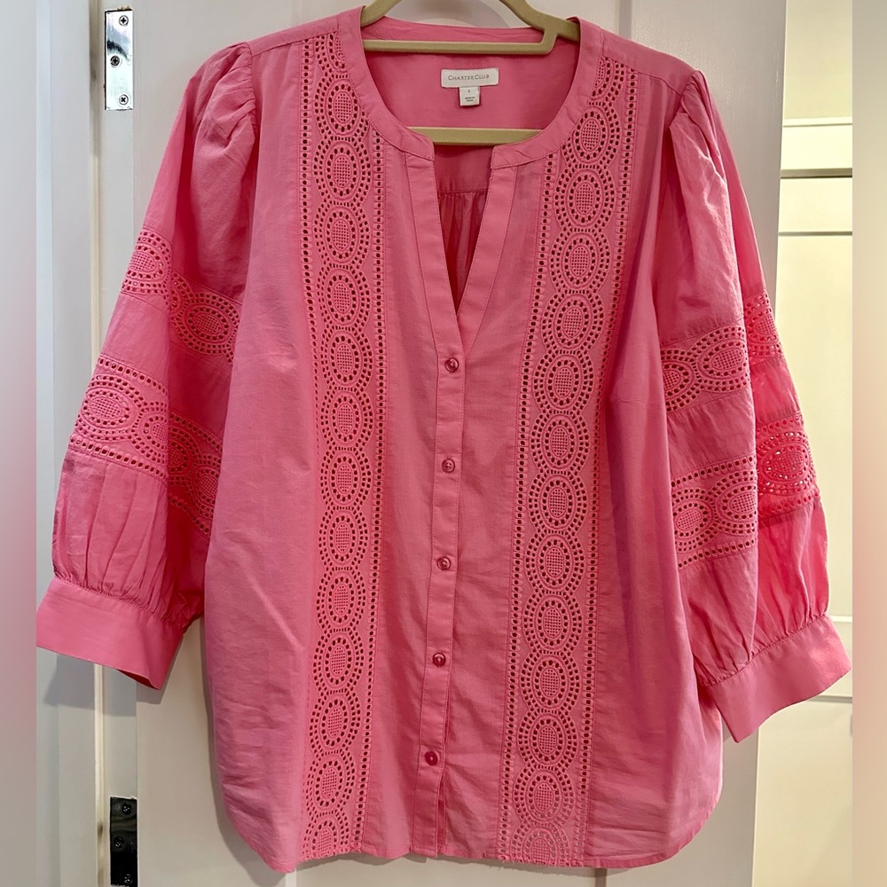 Pretty pink cotton blouse, lovely button-down v-neck, and bracelet sleeves.